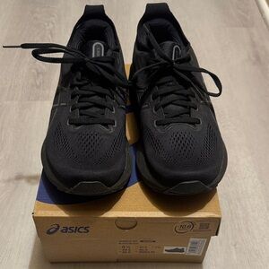 ASICS Gel-Kayano 31 Women’s Athletic Sneakers